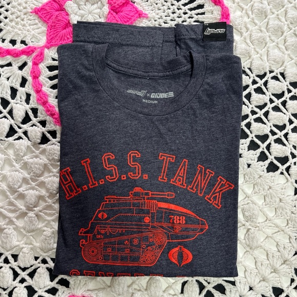 G.I. Joe H.I.S.S. Tank Sentry-788 (Navy) T-Shirt
BY SUPER7 BRAND G.I. JOE size M - Picture 8 of 8